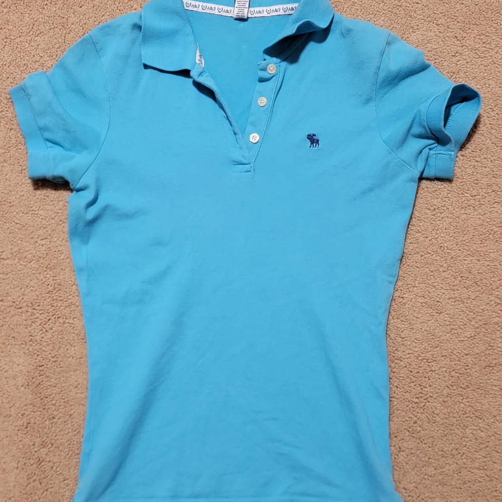 Vintage Y2K Abercrombie & Fitch Light Blue Polo Shirt/Size Medium